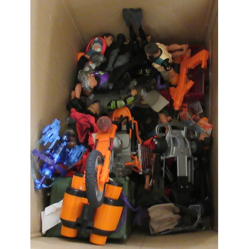 174 - Toys: Action Man figures and accessories, mainly from early 2000s with a few examples from the 1970s... 