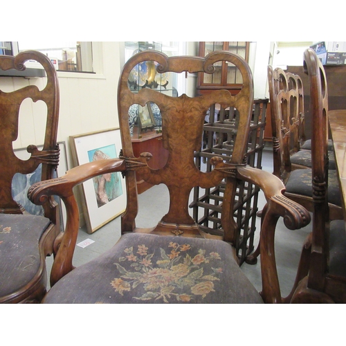 190 - A 1930s Regency design walnut triple pedestal oval dining table  30