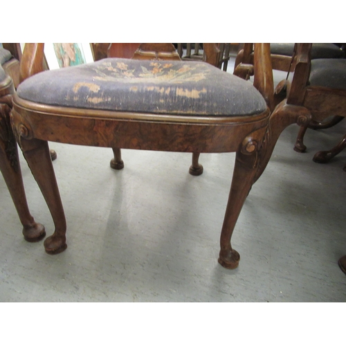 190 - A 1930s Regency design walnut triple pedestal oval dining table  30