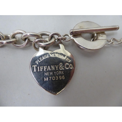 193 - Items of personal ornament: to include a Tiffany & Co silver necklace  stamped 925