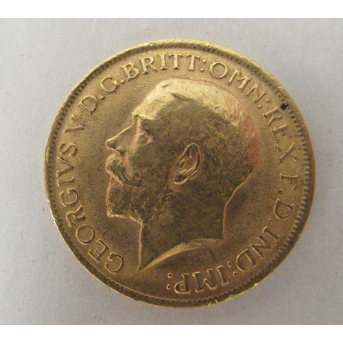 263 - A George V sovereign, St George on the obverse 1912