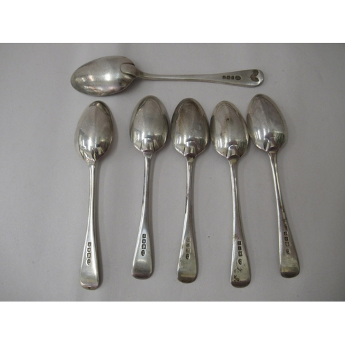 356 - Six silver variously pattern tea spoons  mixed marks