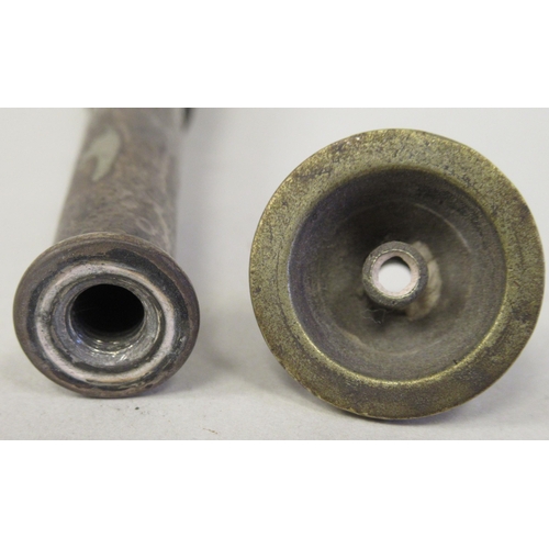 211 - An early 20thC Csq & Co EPNS hunting horn design table lighter  9.5