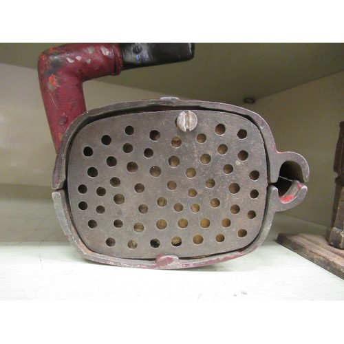 351 - A US made novelty money bank, in the form of the head and shoulders of a black man with an articulat... 