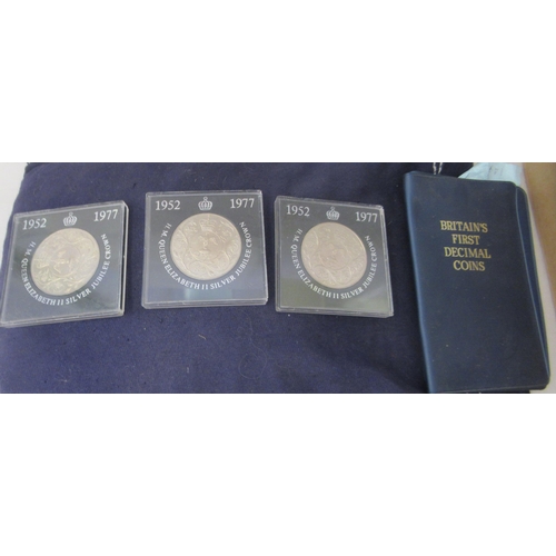 100 - Uncollated coins: to include a series of fifteen Tower Mint nickel coins  cased 