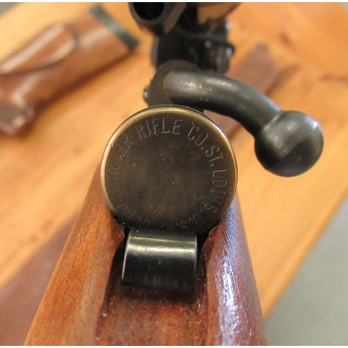 111 - An American Benjamin 1.77 calibre air rifle with sight