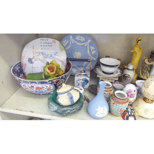 129 - Ceramics and glassware: to include Wedgwood powder blue jasperware items and modern Oriental collect... 