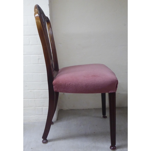 140 - Small 19th & 20thC furniture: to include a mahogany wine table  22