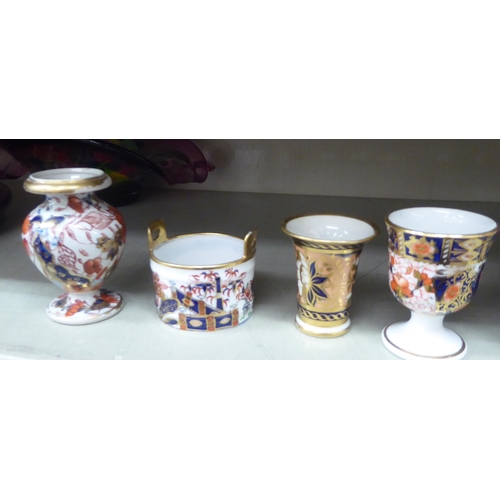 163 - Early 19thC & later ceramics, mainly Spode: to include two miniature buckets  2