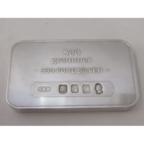 171 - A 500gm 999 pure silver bullion bar, presented by CE Heath & Co Ltd for the Silver Jubilee 1977