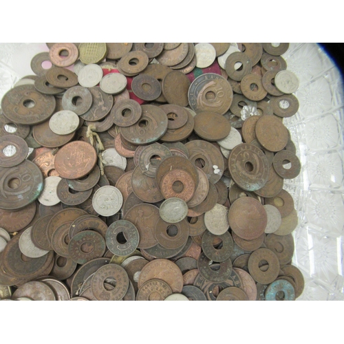 284 - Uncollated world coins: to include East African cents