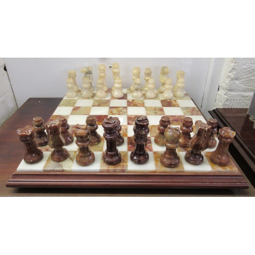 71 - A modern alabaster chess set and board 