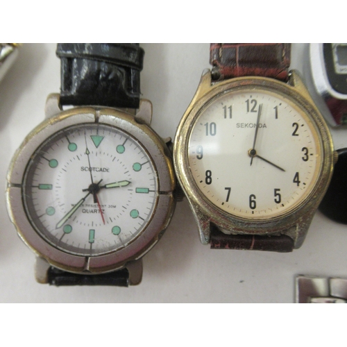 51 - Modern strapped wristwatches: to include Citrone and Scotcade