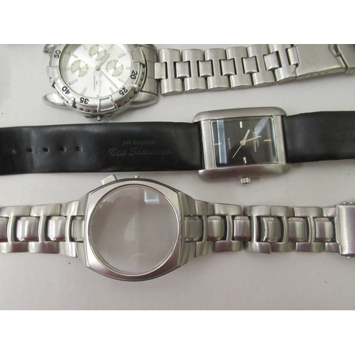 51 - Modern strapped wristwatches: to include Citrone and Scotcade