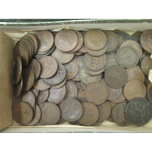 99 - Uncollated coins and white metal collectables: to include an 1833 five franc piece