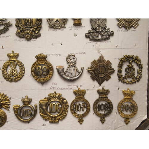 140 - Approx. seventy military cap badges and other insignia, some copies: to include 1st Aberdeenshire, T... 