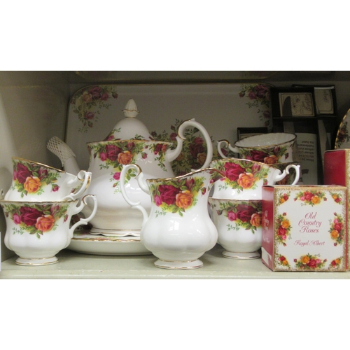 218 - Royal Albert bone china Old Country Rose pattern teaware 