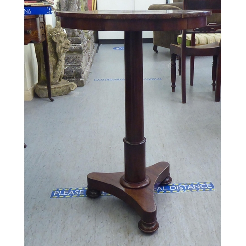 108 - A William IV mahogany pedestal table, raised on a turned and tapered column, on incurved triform pla... 