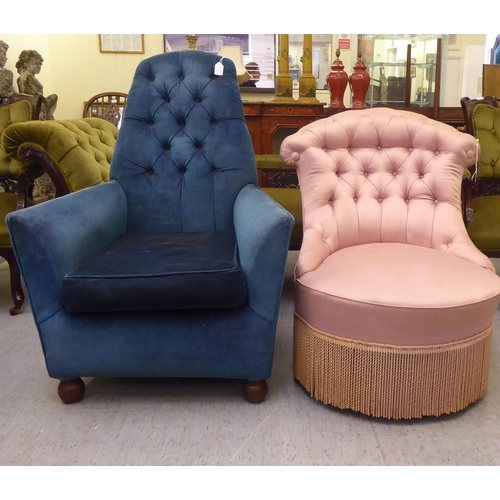 114 - An early 20thC part button pink fabric upholstered bedroom chair with a tasselled valance; and a dis... 