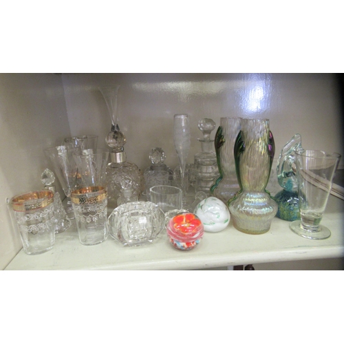 155 - Decorative glassware: to include a pair of early 20thC Loetz design vases of organic design  7