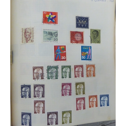 209 - An uncollated collection of used postage stamps 