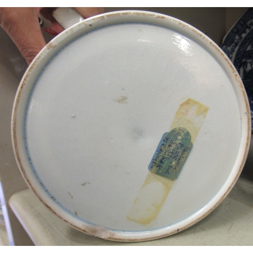 266 - Ceramics: to include an early 19thC pearlware mug, decorated with landscape scenes  6