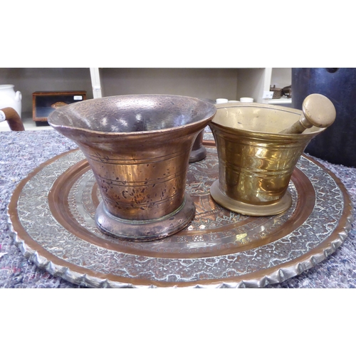 298 - Mainly 19th and 20thC functional metalware: to include a bronze pestle and mortar 