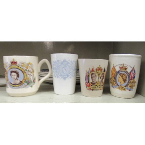 300 - Ceramics: to include Elizabeth II Royal Commemorative mug 