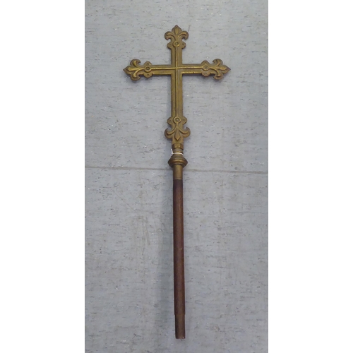 81 - A late 19thC processional brass cross  24