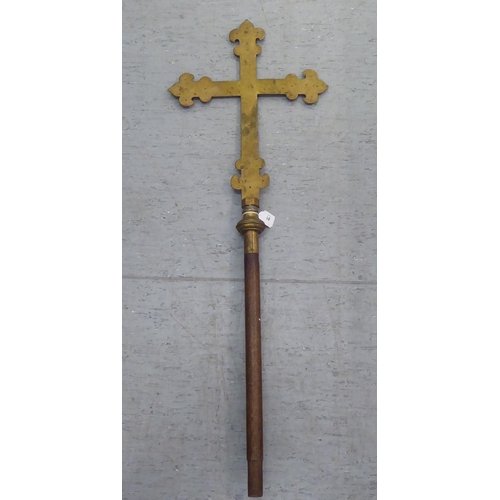 81 - A late 19thC processional brass cross  24