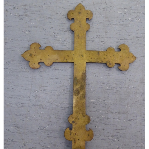 81 - A late 19thC processional brass cross  24