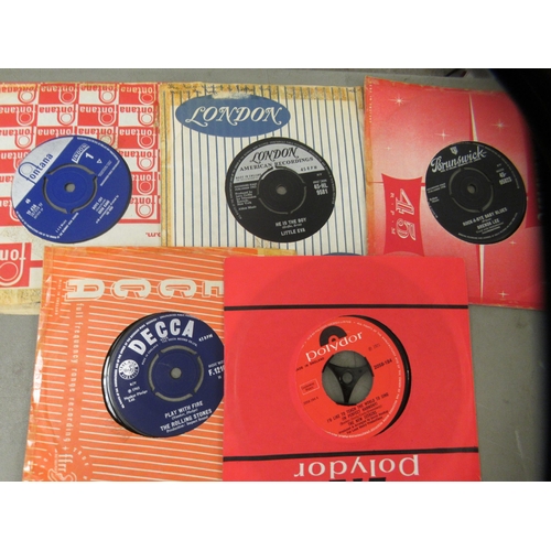 59 - 45rpm vinyl records, rock and pop from the 60s: to include The Rolling Stones, Dusty Springfield, Le... 