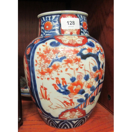 128 - Oriental ceramics: to include an early 20thC Japanese Imari porcelain; modern Chinese porcelain; and... 