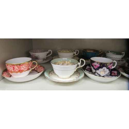 239 - Mainly 19thC English porcelain cabinet cups and saucers