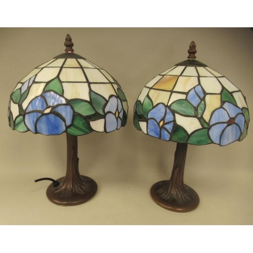 213 - A pair of modern Tiffany inspired lead glazed and bronze effect table lamps  13