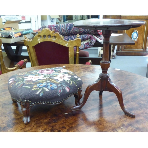 279 - A late Victorian walnut footstool with a tapestry top, raised on carved cabriole legs  6