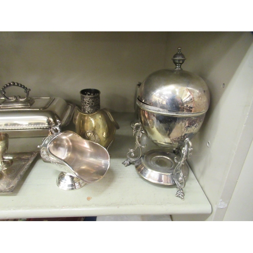 335 - Silver plated and other tableware: to include a sauce boat and other pouring vessels