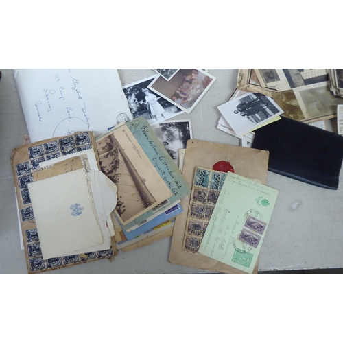 405 - 19thC and later ephemera: to include period photographs; used postcards; Navy and other group photog... 