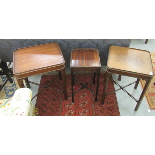 418 - Small furniture: to include a pair of 20thC mahogany lamp tables, raised on square legs  26