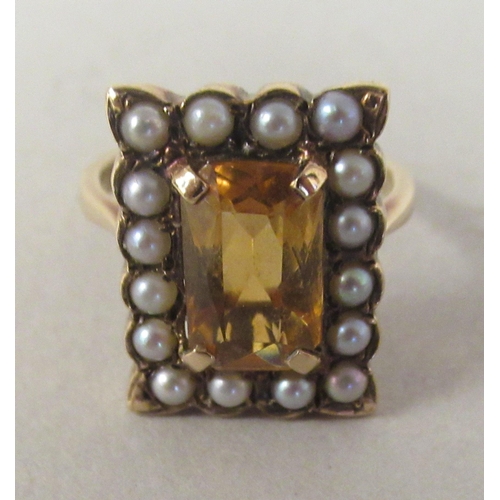 47 - A 9ct gold citrine and seed pearl set dress ring 