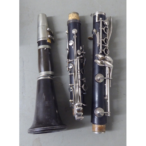 48 - A Boosey & Hawkes Westminster clarinet, in a carrying case 