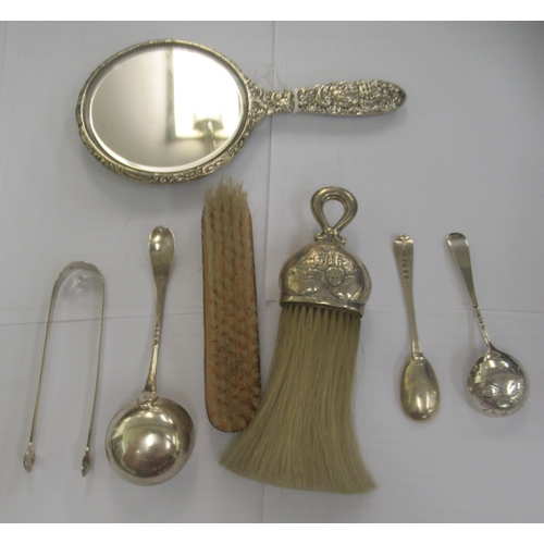 45 - Silver collectables, viz. a top hat brush, clothes brush, a hand mirror; a pair of Georgian bright-c... 