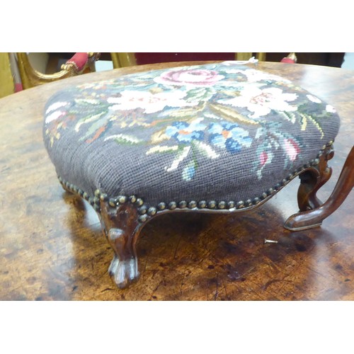 279 - A late Victorian walnut footstool with a tapestry top, raised on carved cabriole legs  6