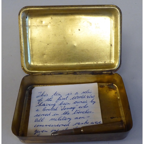 120 - A Great War period gilded and pressed brass cigarette box, presented to soldiers for Christmas 1914 ... 