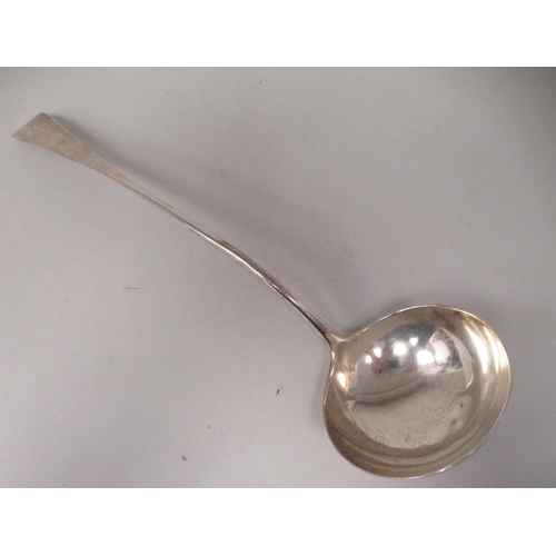 122 - A George IV silver Old English pattern soup ladle with a circular bowl  M*  London 1829&nb... 