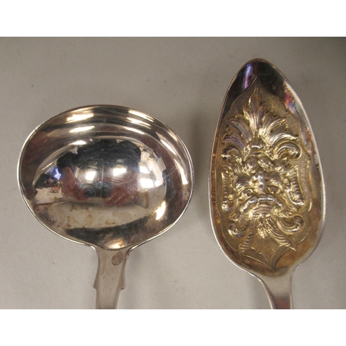 128 - A George IV silver fiddle pattern sauce ladle with an oval bowl  William Eley & William Fearn  L... 