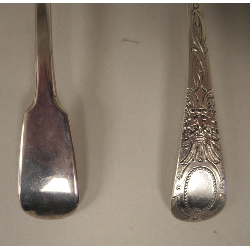 128 - A George IV silver fiddle pattern sauce ladle with an oval bowl  William Eley & William Fearn  L... 