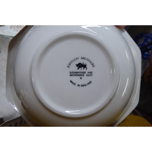 21 - Johnson Brothers china, Eternal Beau pattern tableware, designed by Sarina Mascheroni
