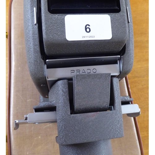 6 - A Leitz Prado projector, model no.170435  9