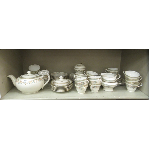 205 - An Aynsley china Henley pattern teaset